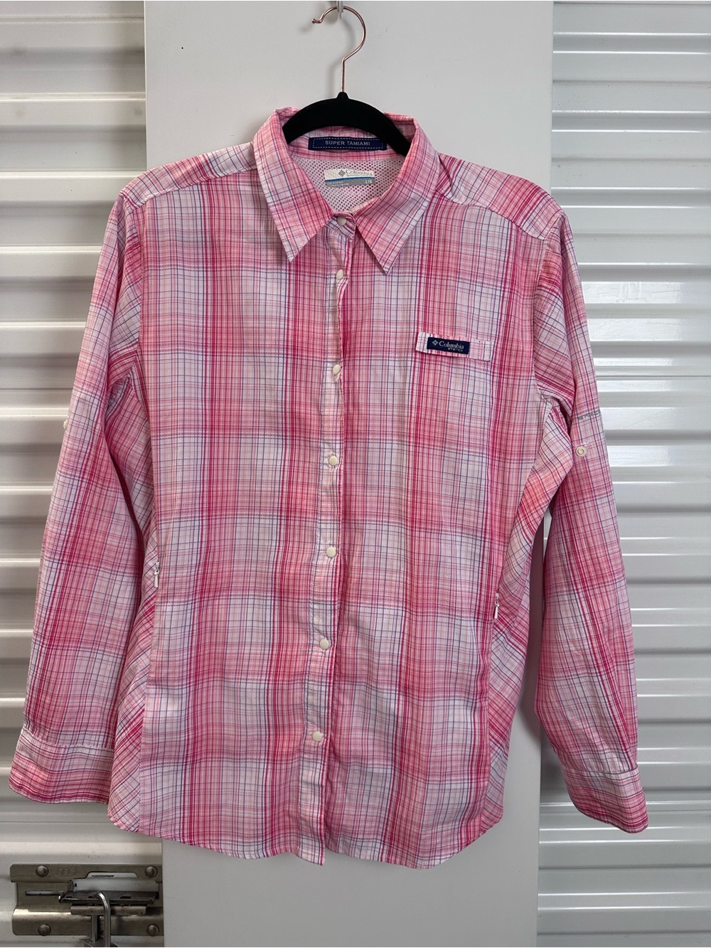 ⭐️Columbia Men’s Pink Plaid Button-Down Shirt